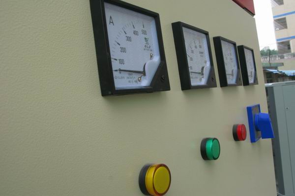 西城配电柜-3683讲讲配电柜注意事项